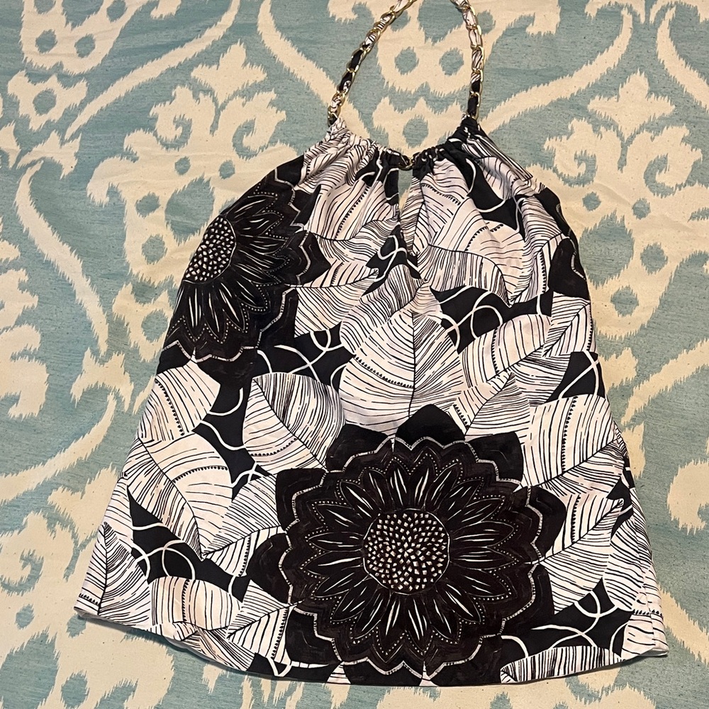 White House Black Market Black and White Floral Camisole